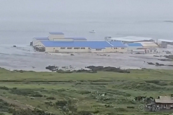 缩略图 | 加拿大发布海啸警报！俄8.8级地震引发巨浪，多地海滩紧急关闭！