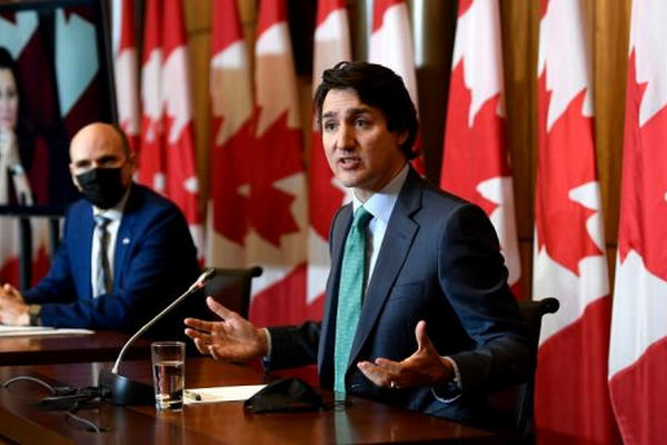 缩略图 | 加拿大总理杜鲁多公开指责拒绝接种疫苗的民众