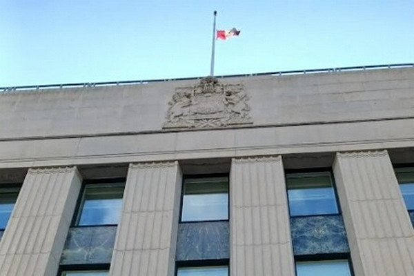 缩略图 | 加拿大经济四季度意外萎缩，全年增长创疫情以来最慢，央行或降息！