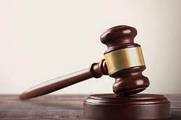 缩略图 | 已婚女恋上已婚男花40多万元，假怀孕要堕胎费12万元获刑