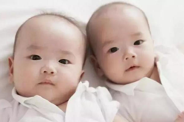 缩略图 | 加拿大“中国双非婴”数量翻倍，安省BC省应接不暇！