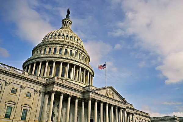 缩略图 | 美国政府“停摆”继续，参议院第13次否决临时拨款法案！