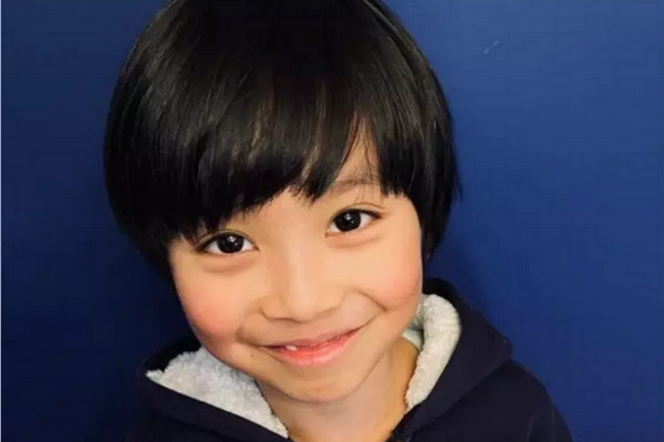 缩略图 | 加拿大9岁华裔神童：记2030位圆周率，5岁获钢琴国际奖