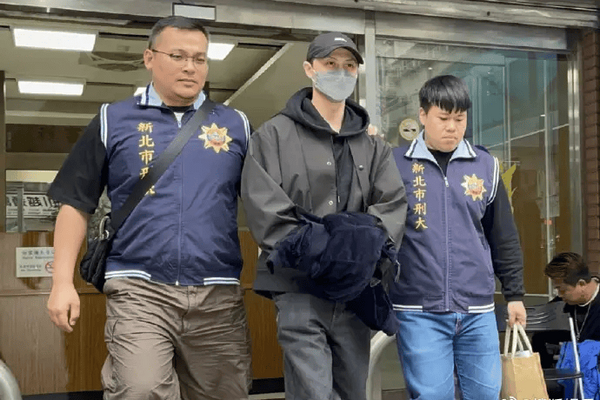 缩略图 | “王子”邱胜翊被求刑2年2个月，涉嫌伪造病历逃兵役！