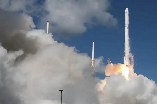 缩略图 | 盘点SpaceX历史上14个重大时刻：从濒临破产到星舰爆炸