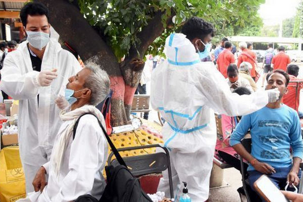缩略图 | 印度：生理盐水冒充疫苗，警方已逮捕14人