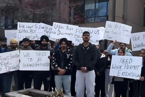 缩略图 | 不爱加拿大了！印度留学生"大规模消失"，已有新目标！