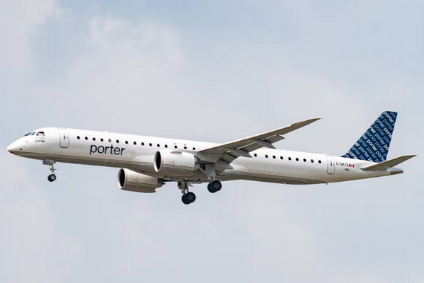 缩略图 | 加拿大知名航空公司新增收费，这样订机票更贵了！