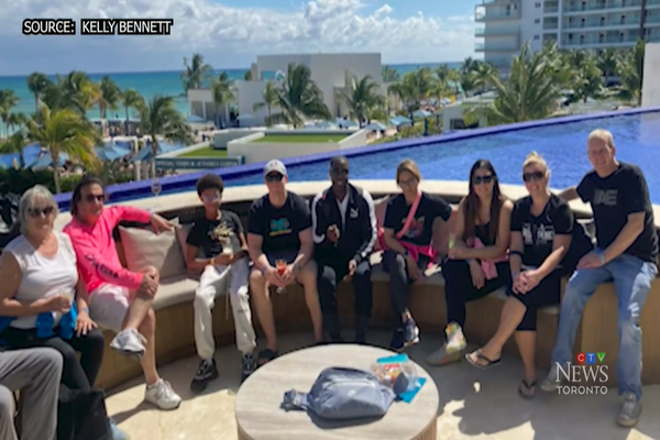 缩略图 | 数十名加拿大游客在坎昆度假村集体染病，有人被迫签“封口协议”！