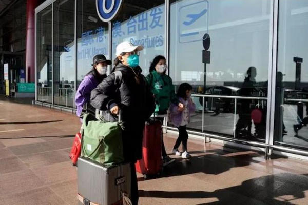 缩略图 | 加拿大回国现12万天价机票！多国取消中国旅客入境检测！