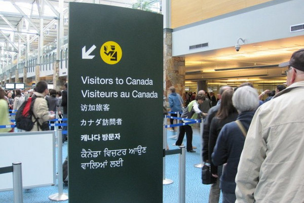 缩略图 | 加拿大国际机场入关及转机全攻略